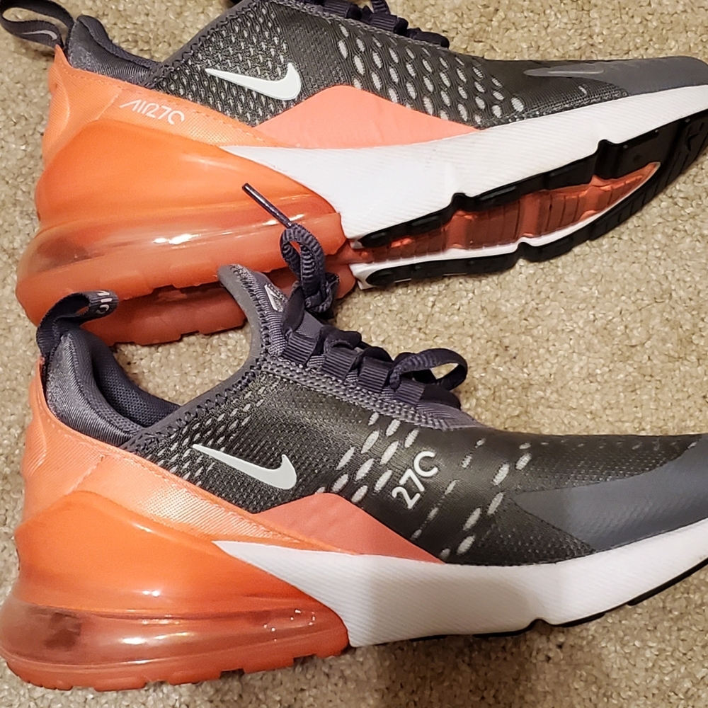 Nike Air 270